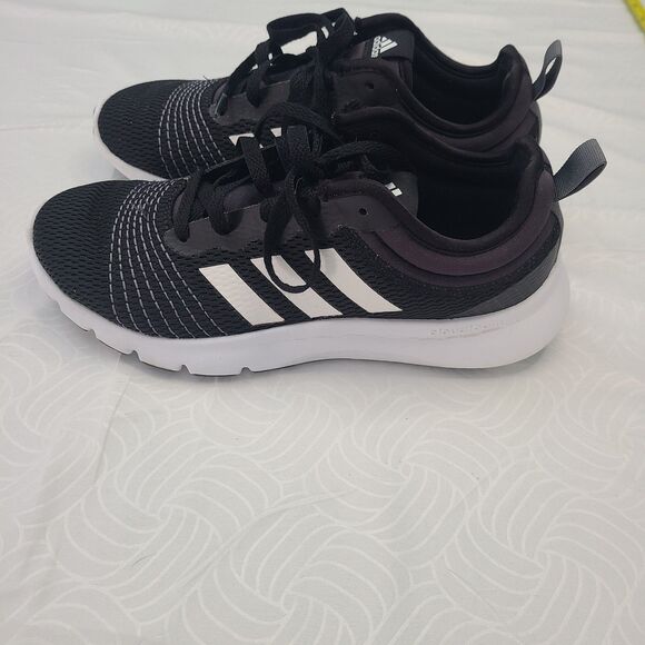 Adidas Women's Fluidup Black/White Running Sports Shoes Sneakers Size 8.5 - Picture 1 of 6